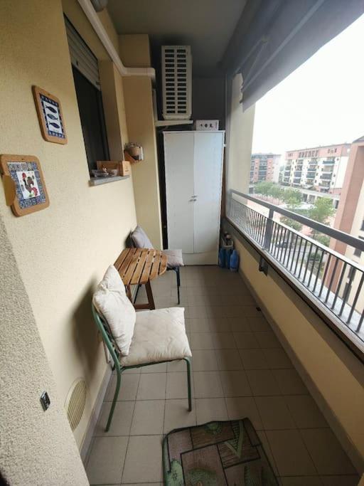 "Come A Casa" - Appartamento Gigi - Self Check In - Ospedale Humanitas - Forum Assago - Tram15 Rozzano Eksteriør billede